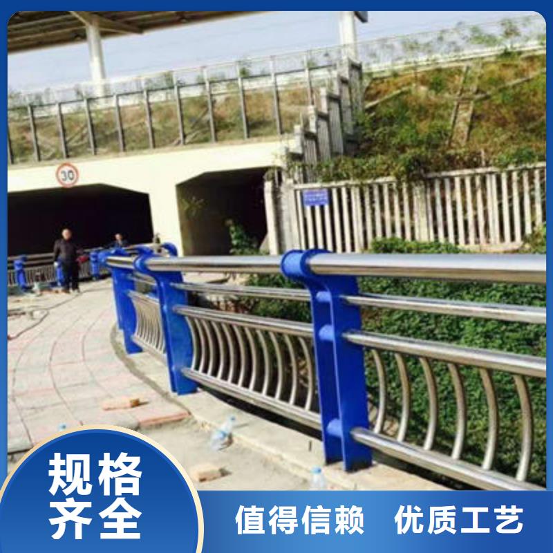 防撞立柱镀锌喷塑防撞栏用品质说话种类齐全