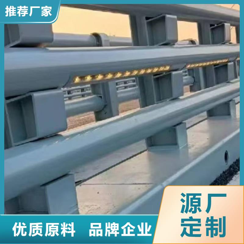 交通隔离护栏专注细节更放心本地服务商