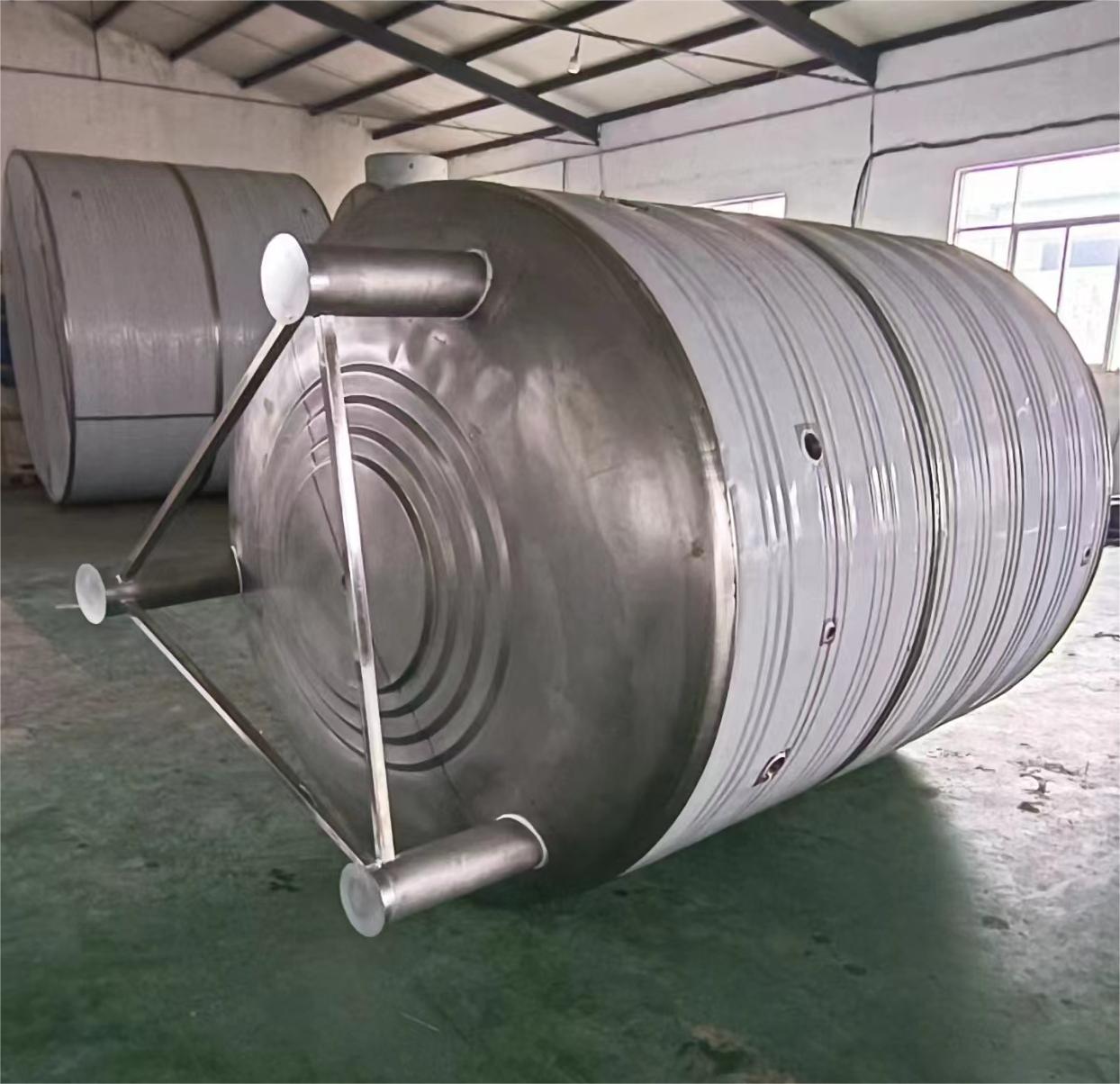 卧式承压水箱择优0.6-1.0Mpa经久耐用