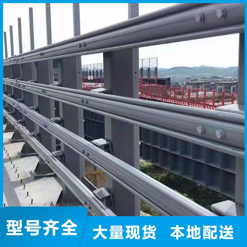 铸造石仿石护栏立柱,
铸造石护栏厂家常年供应产品实拍