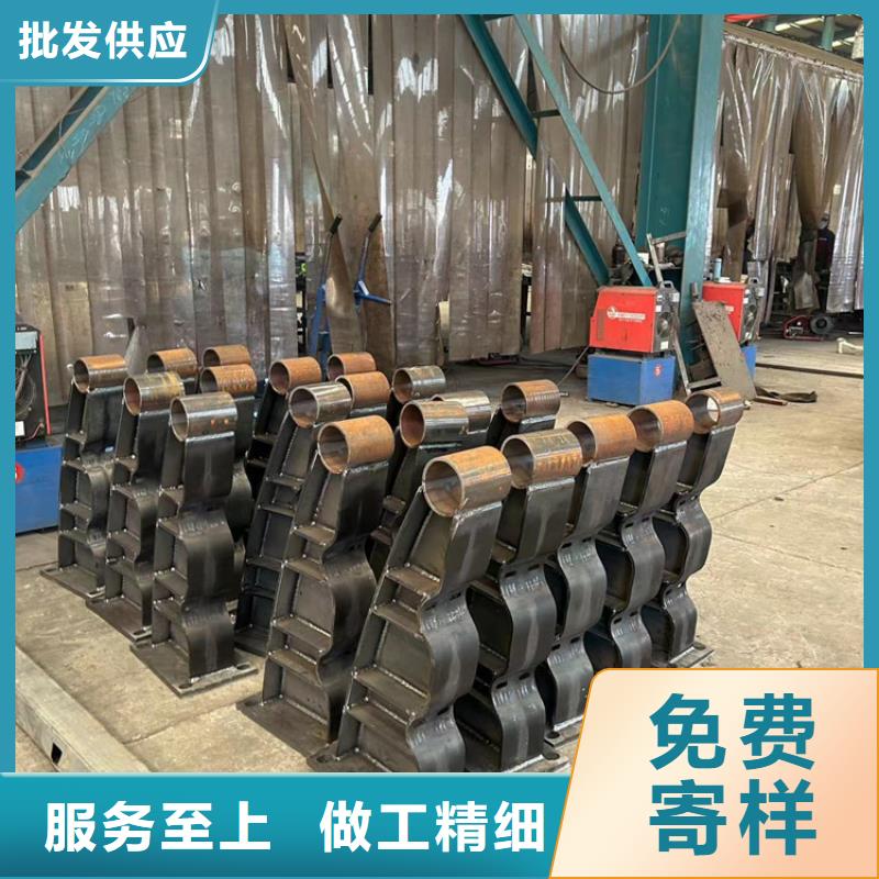防撞护栏,不锈钢立柱省心又省钱本地货源