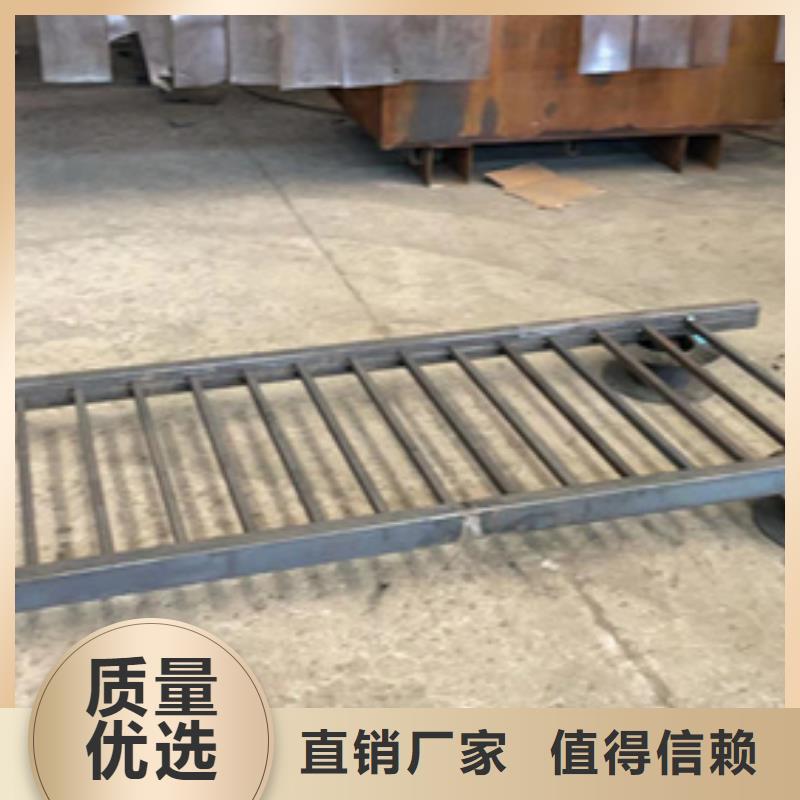 人行道护栏-不锈钢立柱实力工厂当地厂家