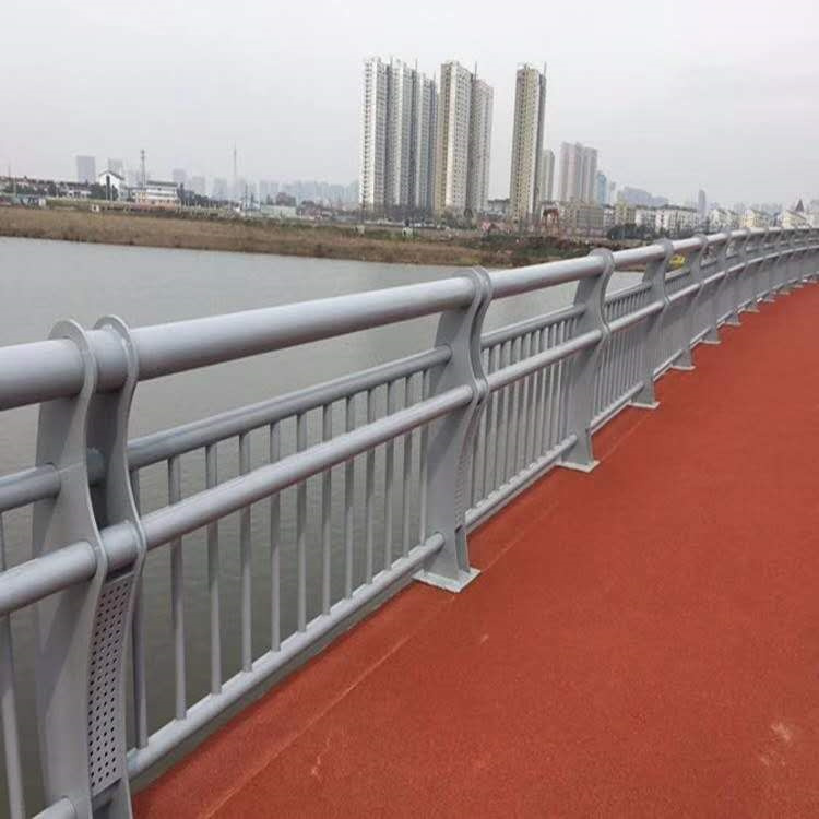 防撞护栏报价
