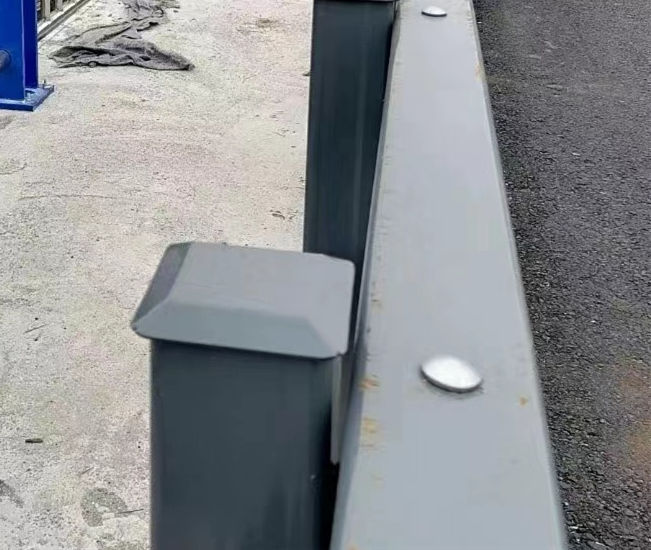 护栏【道路护栏】选择我们选择放心本地品牌