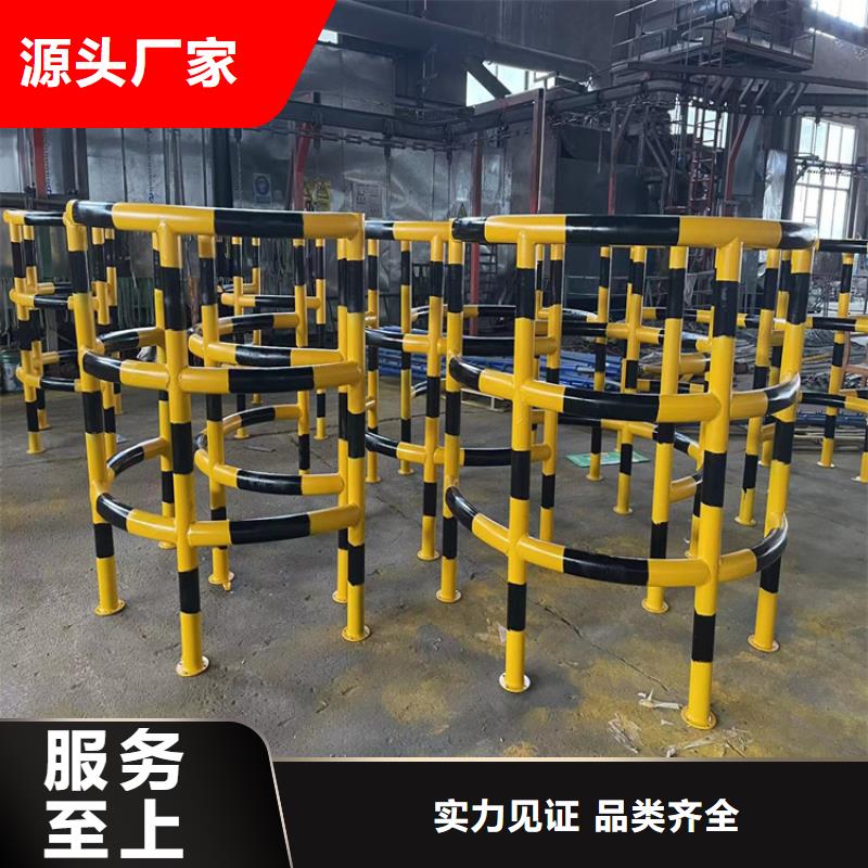 防撞桥梁护栏LED防护栏杆用心做产品现货充裕