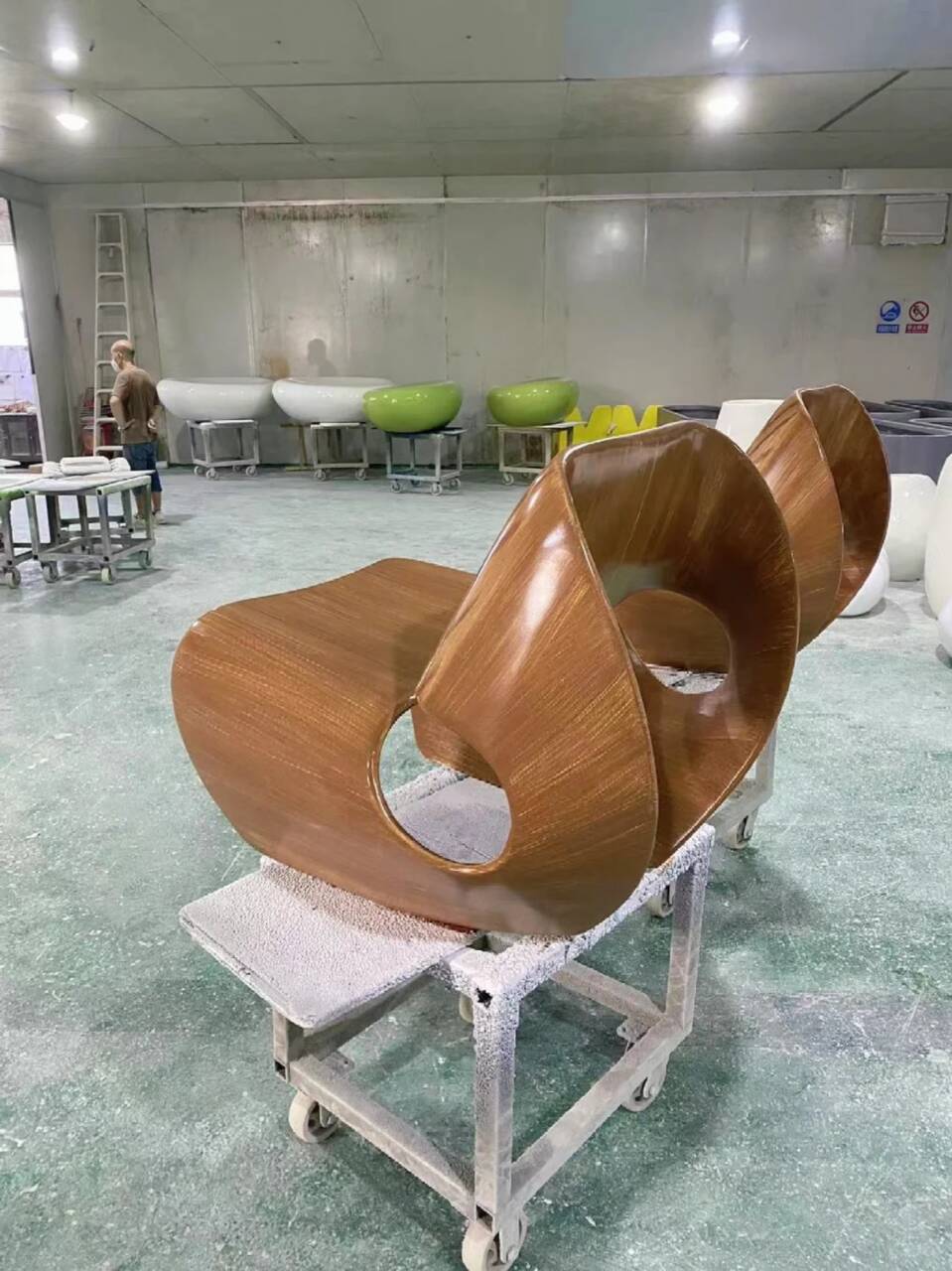 青海不锈钢仿木纹漆，长廊花架木纹漆，水性木纹漆批发价格