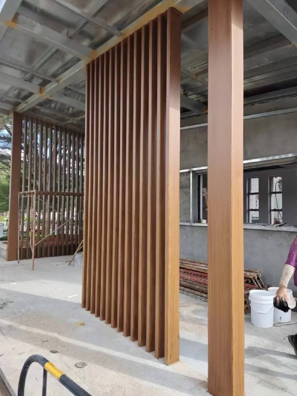 铝合金镀锌管木纹漆施工多少钱